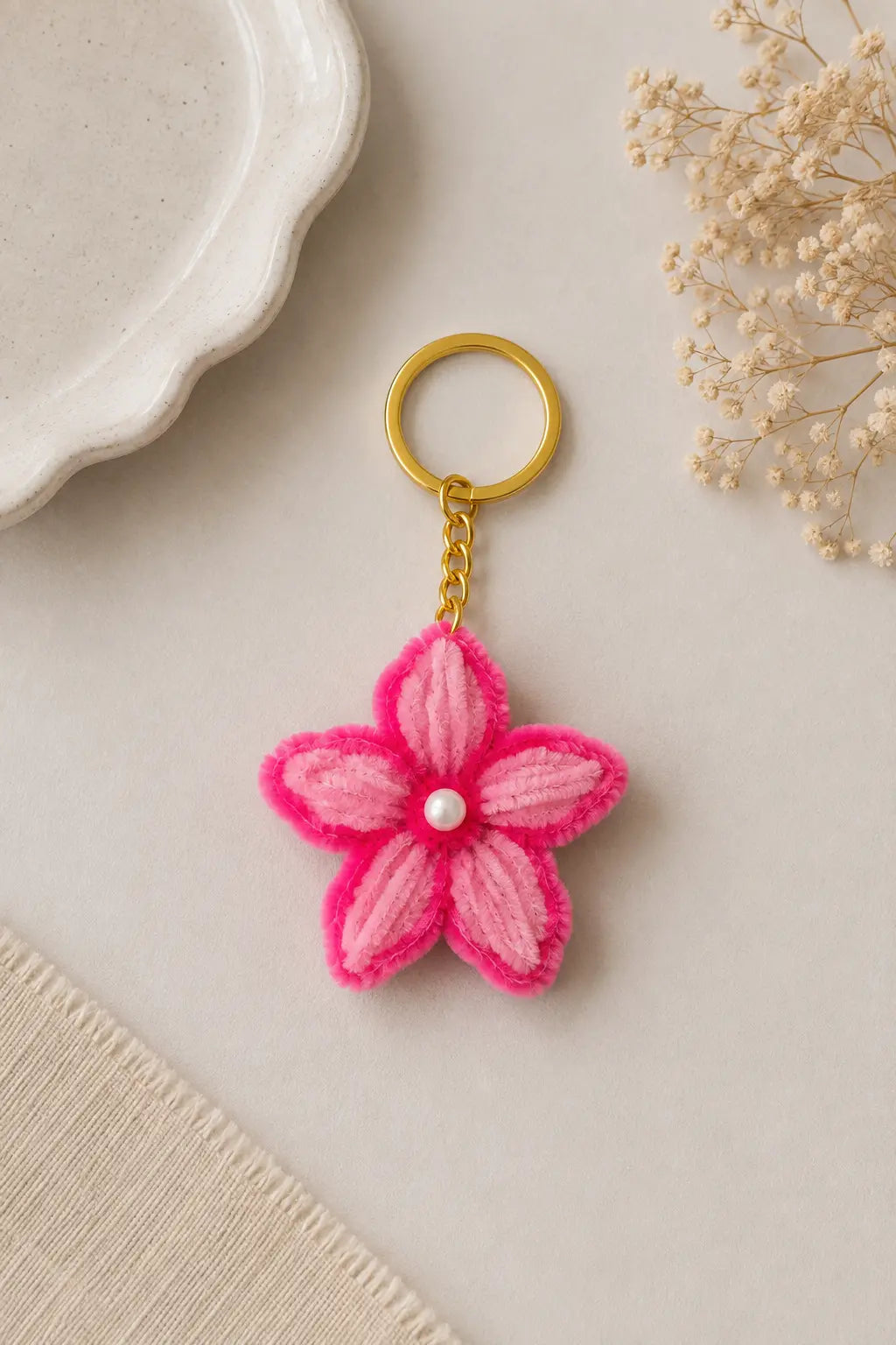 Pink Star Flower Pearl Keychain – Handmade Pipe Cleaner Charm