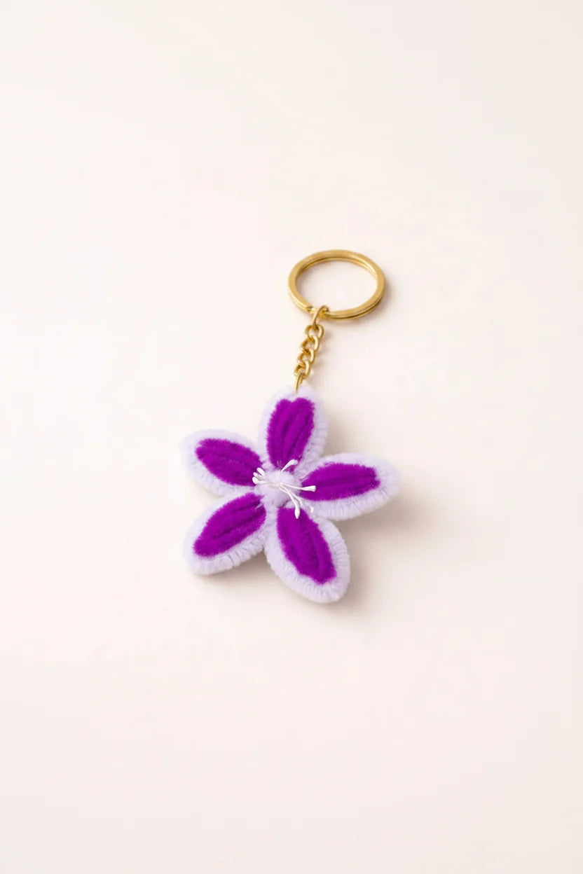 Blossom Charm Keychain – Handmade Floral Love Token