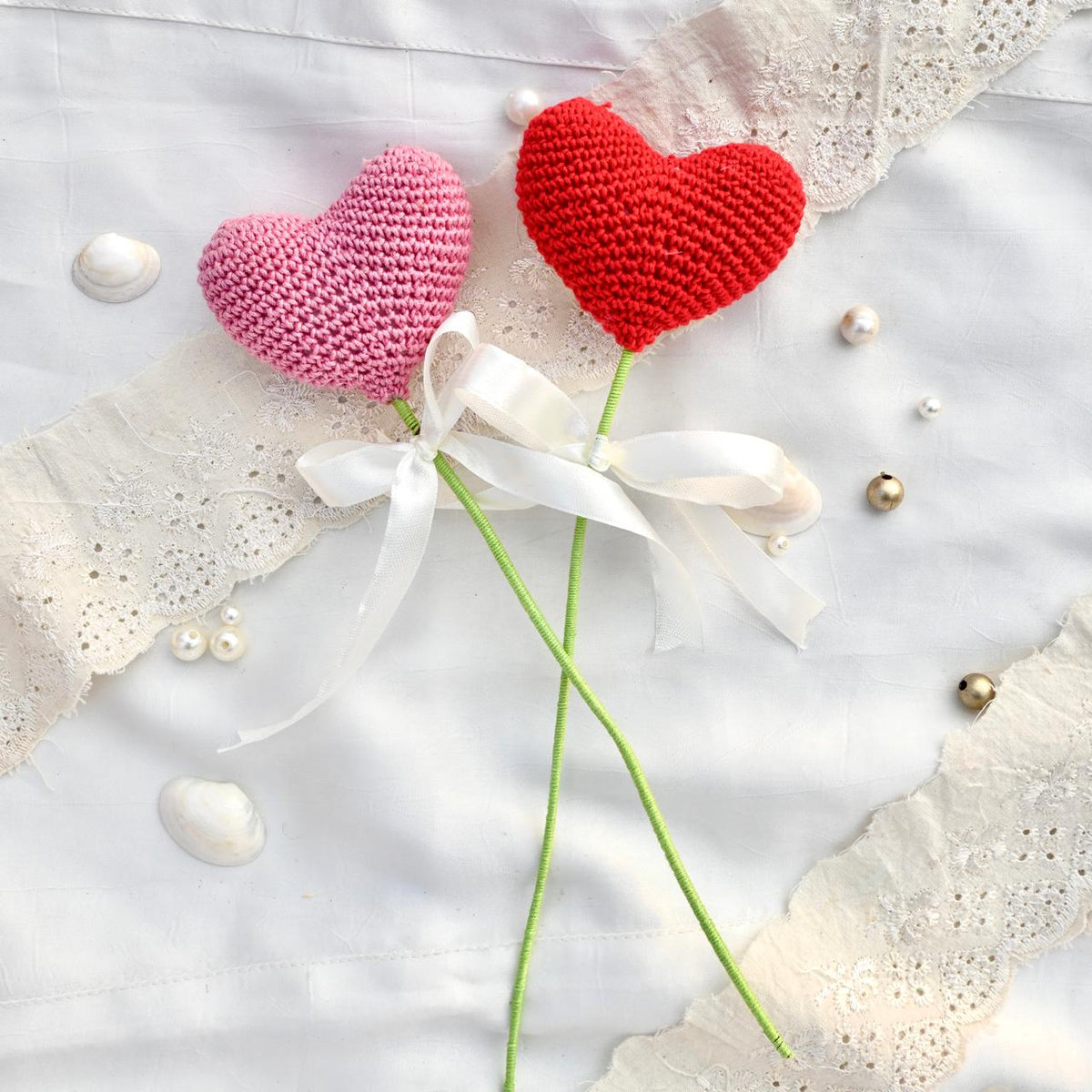 P Palettes Heart stem, handmade, gifting, décor, crochet
