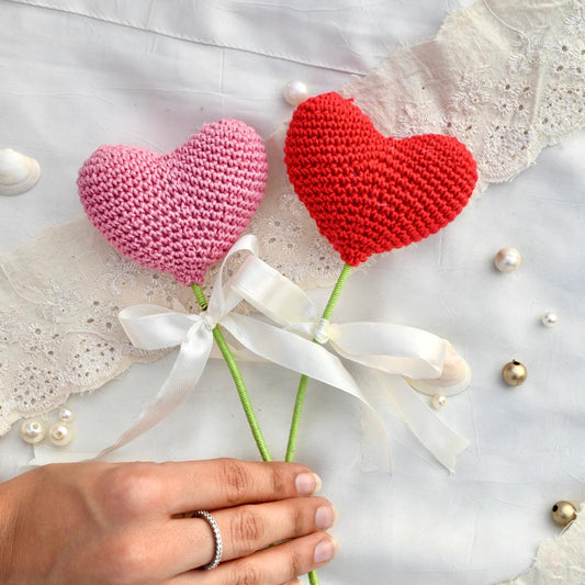 P Palettes Heart stem, handmade, gifting, décor, crochet